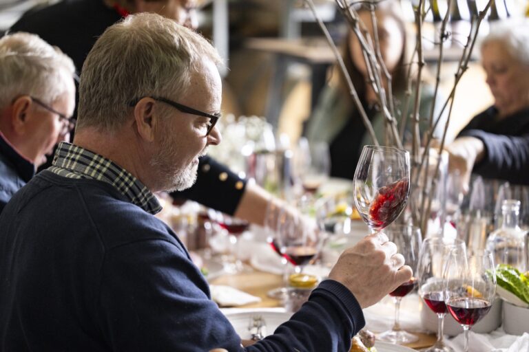 The Science of Dealcoholised Wine